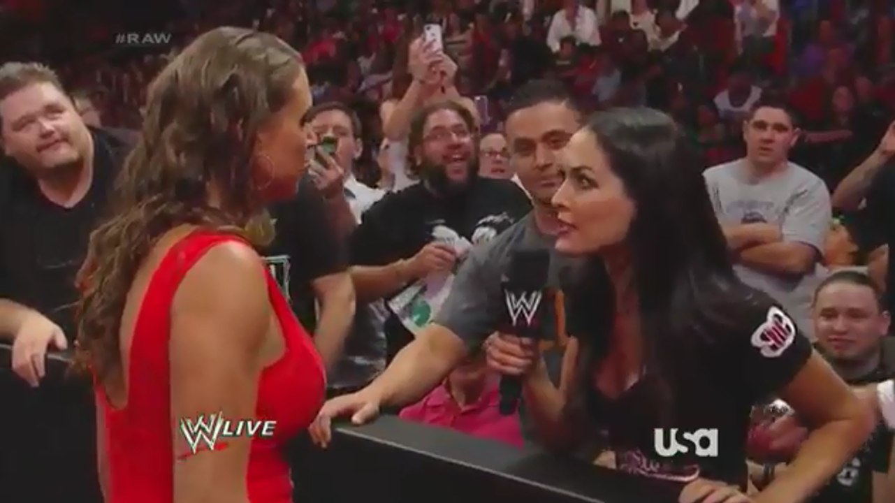 Wwe Raw Review Brie Bella Vs Stephanie Mcmahon Paige Heel