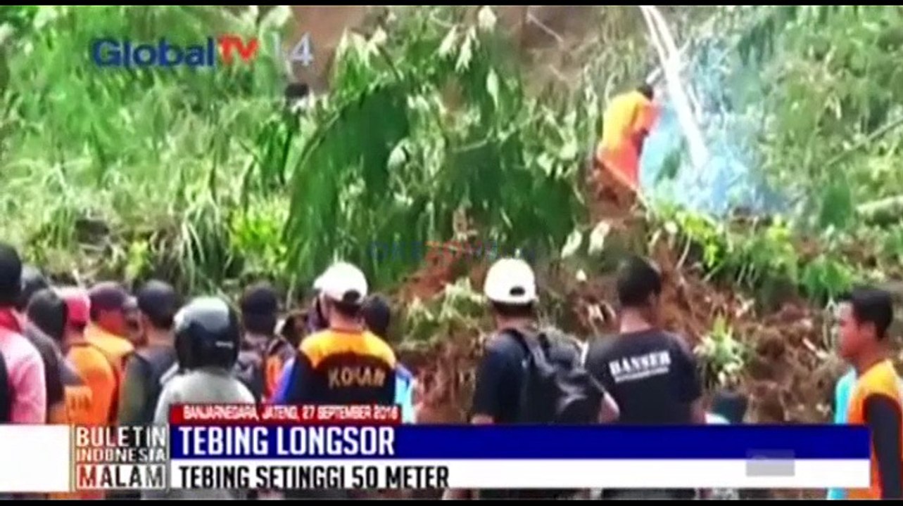 Tebing Setinggi Meter Di Banjarnegara Longsor Video Dailymotion