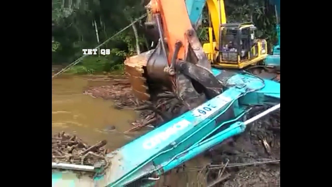 118 Unbelievable Incidents Excavator Fails Operator Recovery Vidéo