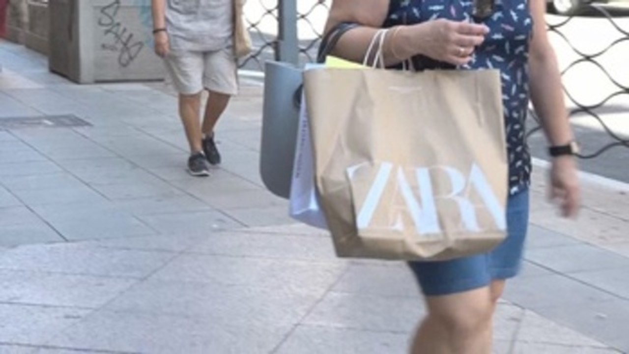 Inditex Gana Millones En El Segundo Trimestre Y Sus Ventas Caen Un