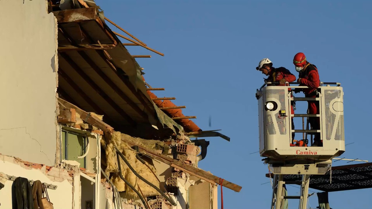 Sanary Sur Mer Les Photos Impressionnantes De L Immeuble Effondr