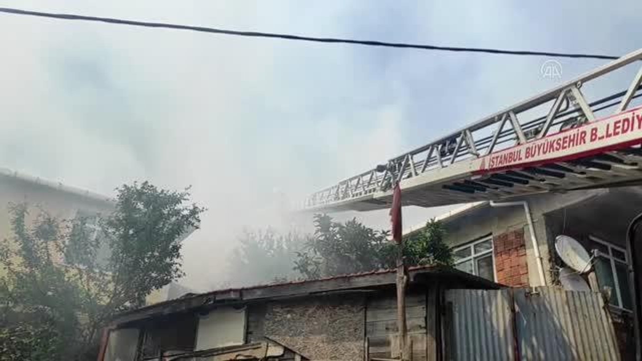 Son Dakika Haberi Maltepe De Gecekonduda Kan Yang N S Nd R Ld