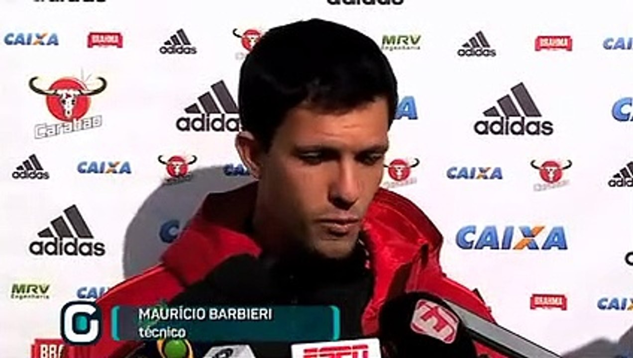 Barbieri fala do duelo diante do Grêmio e sobre o uso do VAR na Copa do