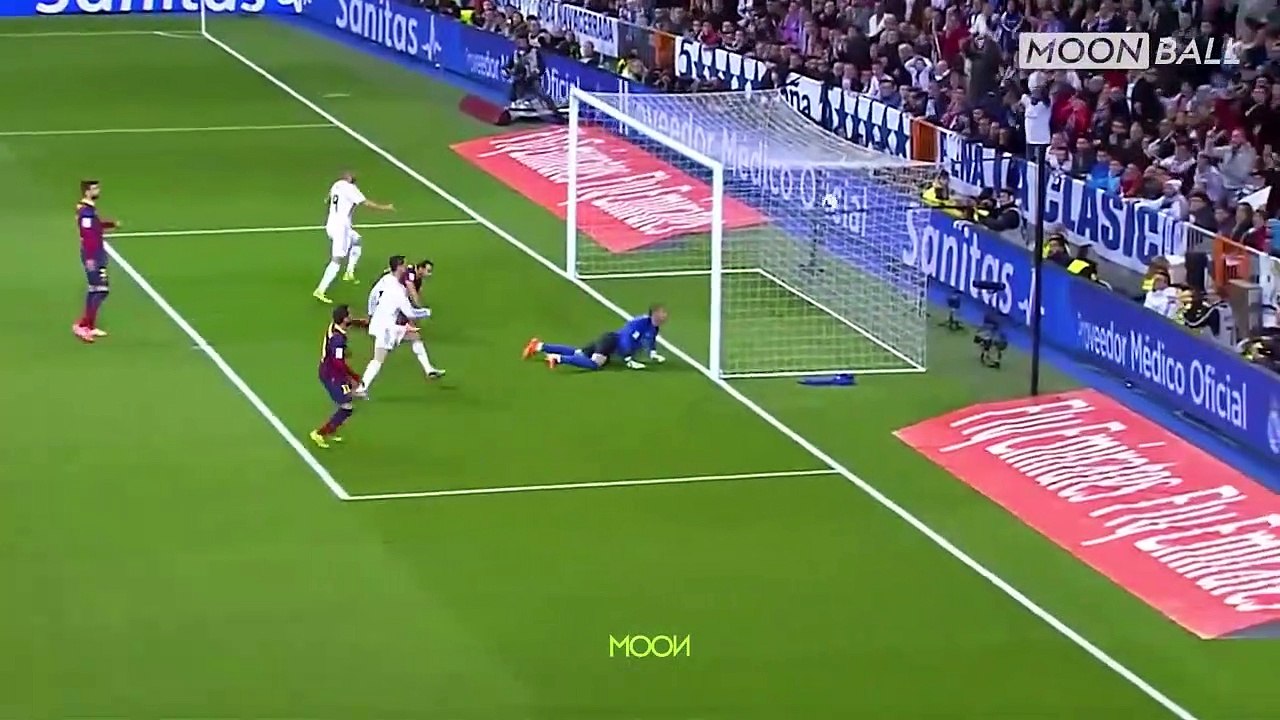 The Day Lionel Messi Destroyed Cristiano Ronaldo And Real Madrid