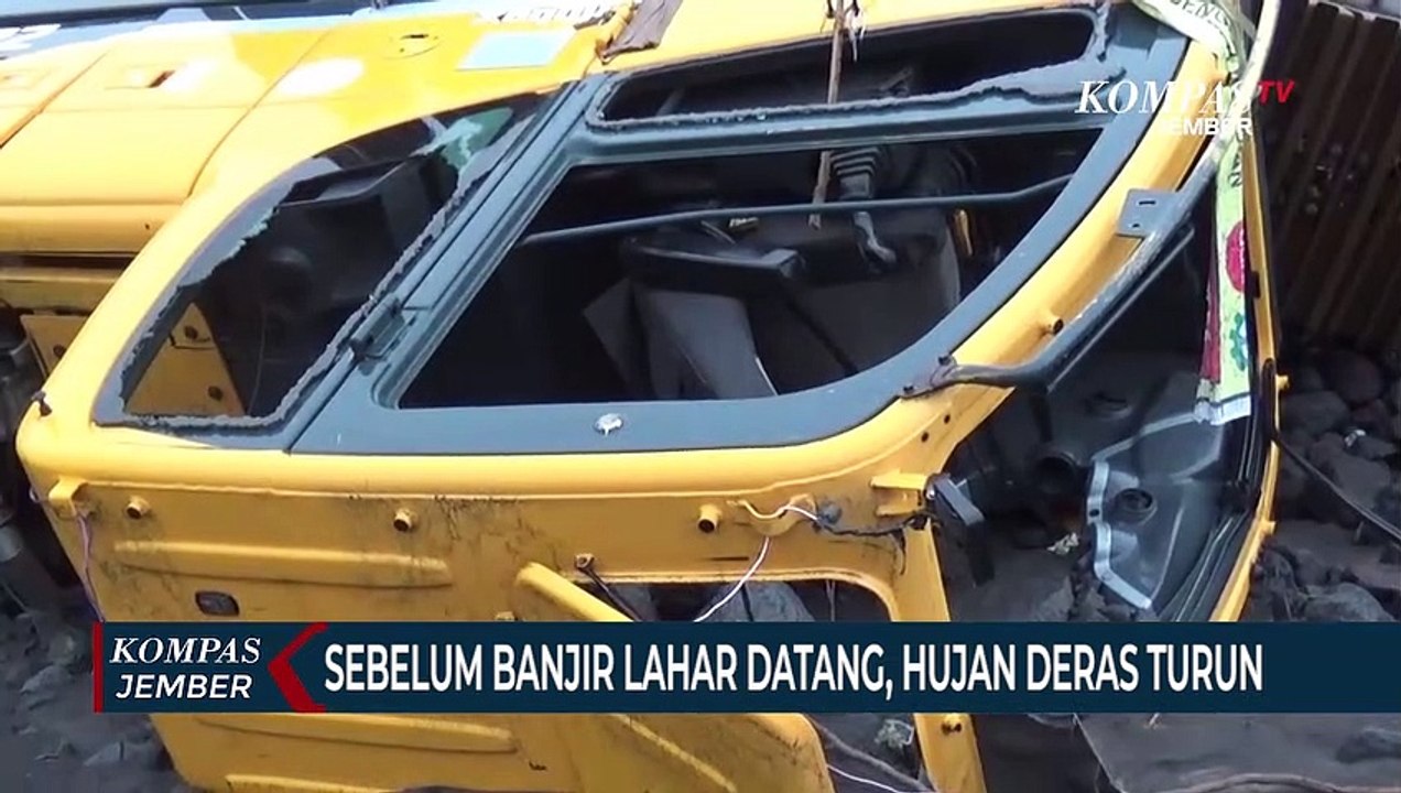 Alat Berat Terseret Banjir Lahar Hujan Gunung Semeru Video Dailymotion