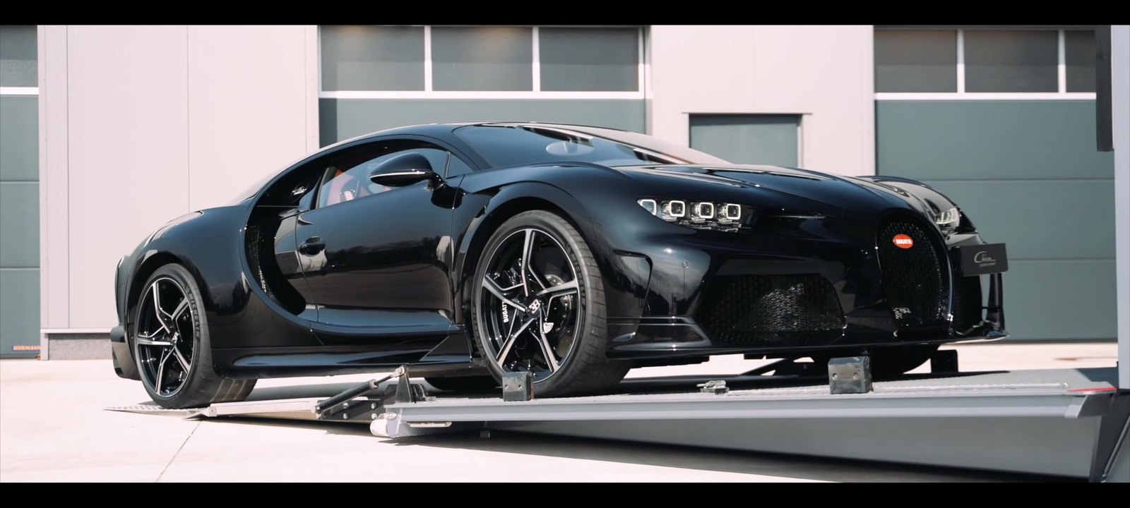 BUGATTI Chiron Super Sport Mit 1 618 PS Im Stand Video Dailymotion