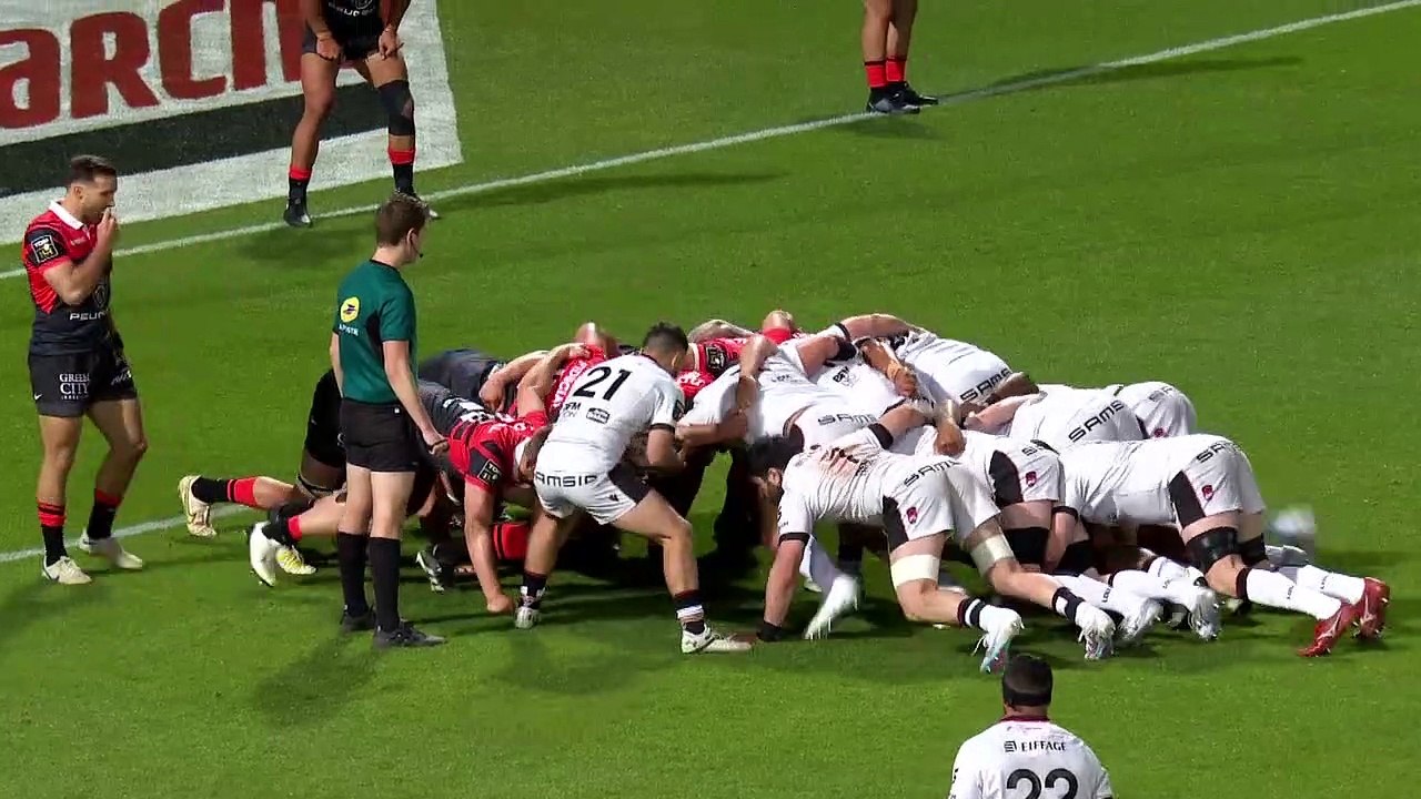 TOP 14 Essai de Léo BERDEU LOU Stade Toulousain LOU Rugby