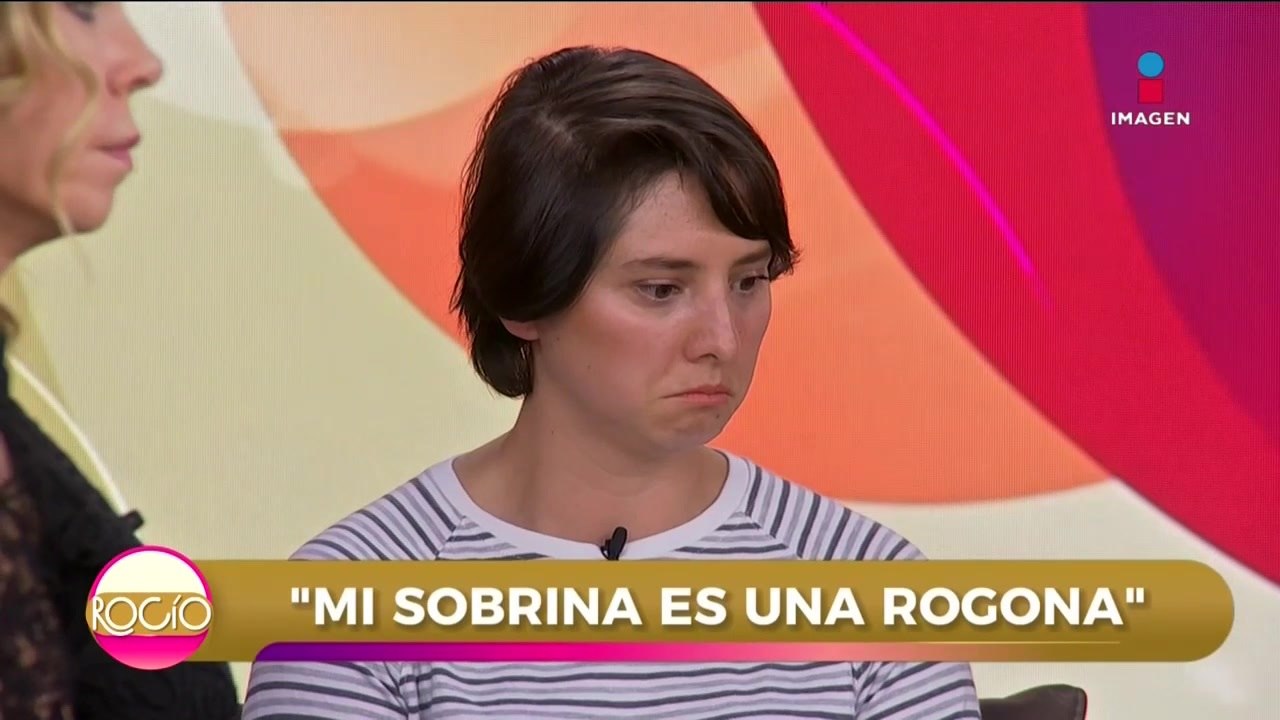 Óscar es un mujeriego Martín solo juega con las mujeres Rocío a tu