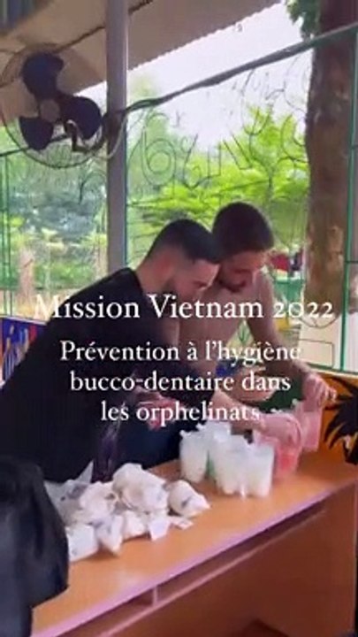 Mission de Prevention à lhygiene bucco dentaire au Vietnam Vidéo