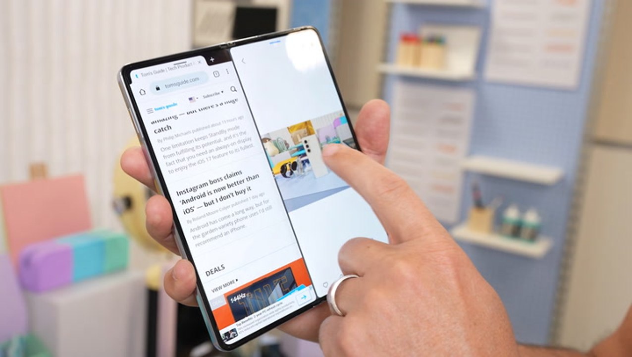 Samsung Galaxy Z Fold Reviews Video Dailymotion