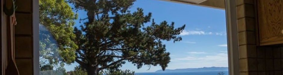 California Deluxe Windows