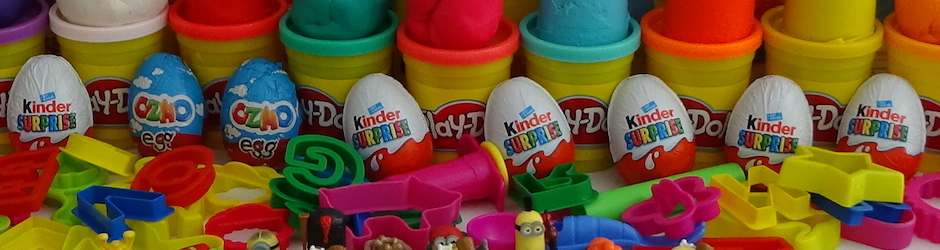Kinder Surprise Egg and Play Doh