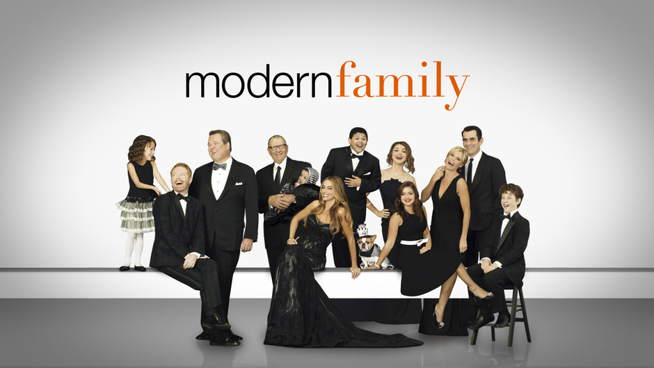 Modern Family - Nine Season 9 Exclusive Video