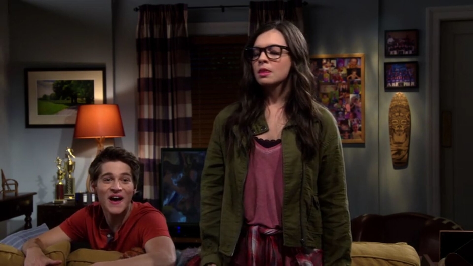 **One Day at a Time*Season  2*Episode 1*Full HD**