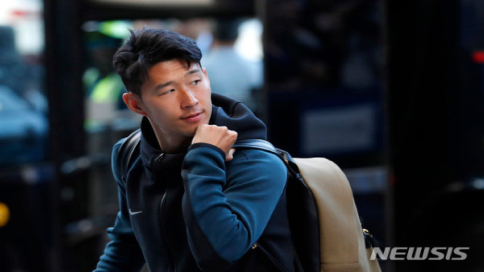 https //www.ast8899.com