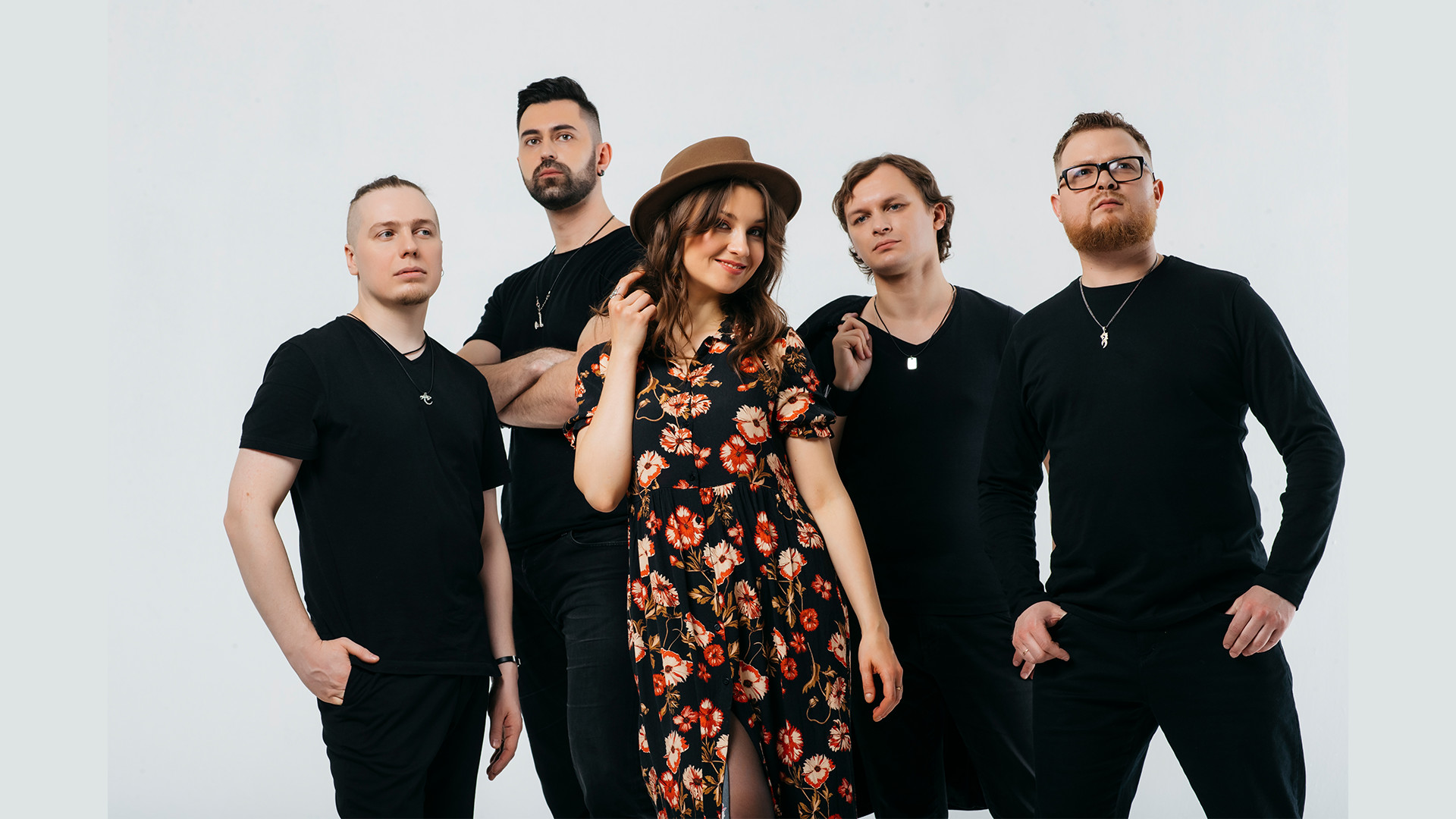 Russian folk-rock band Zhivitsa