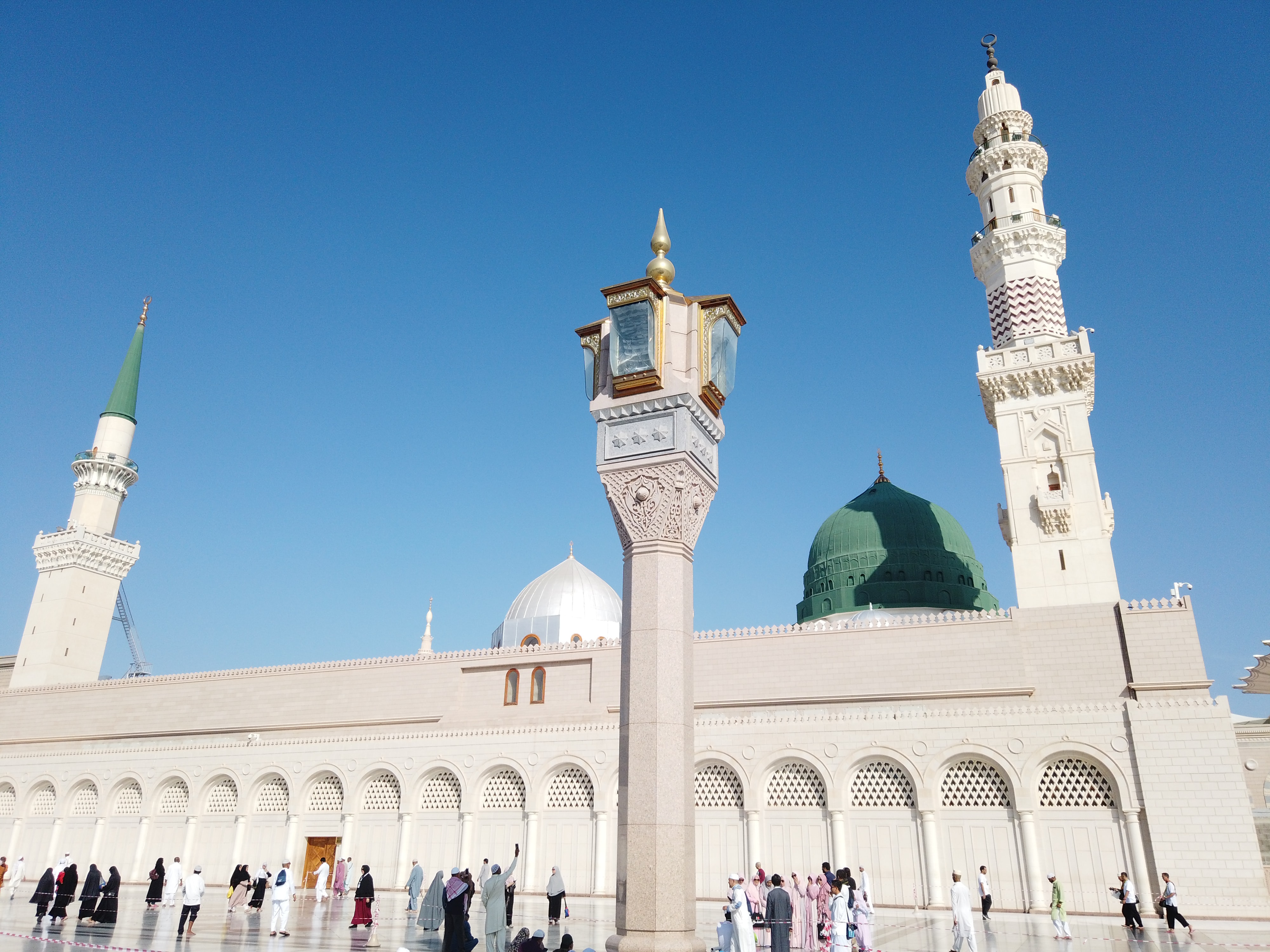 ROOHE MADINAH by SYED IMRAN HUSSAIN