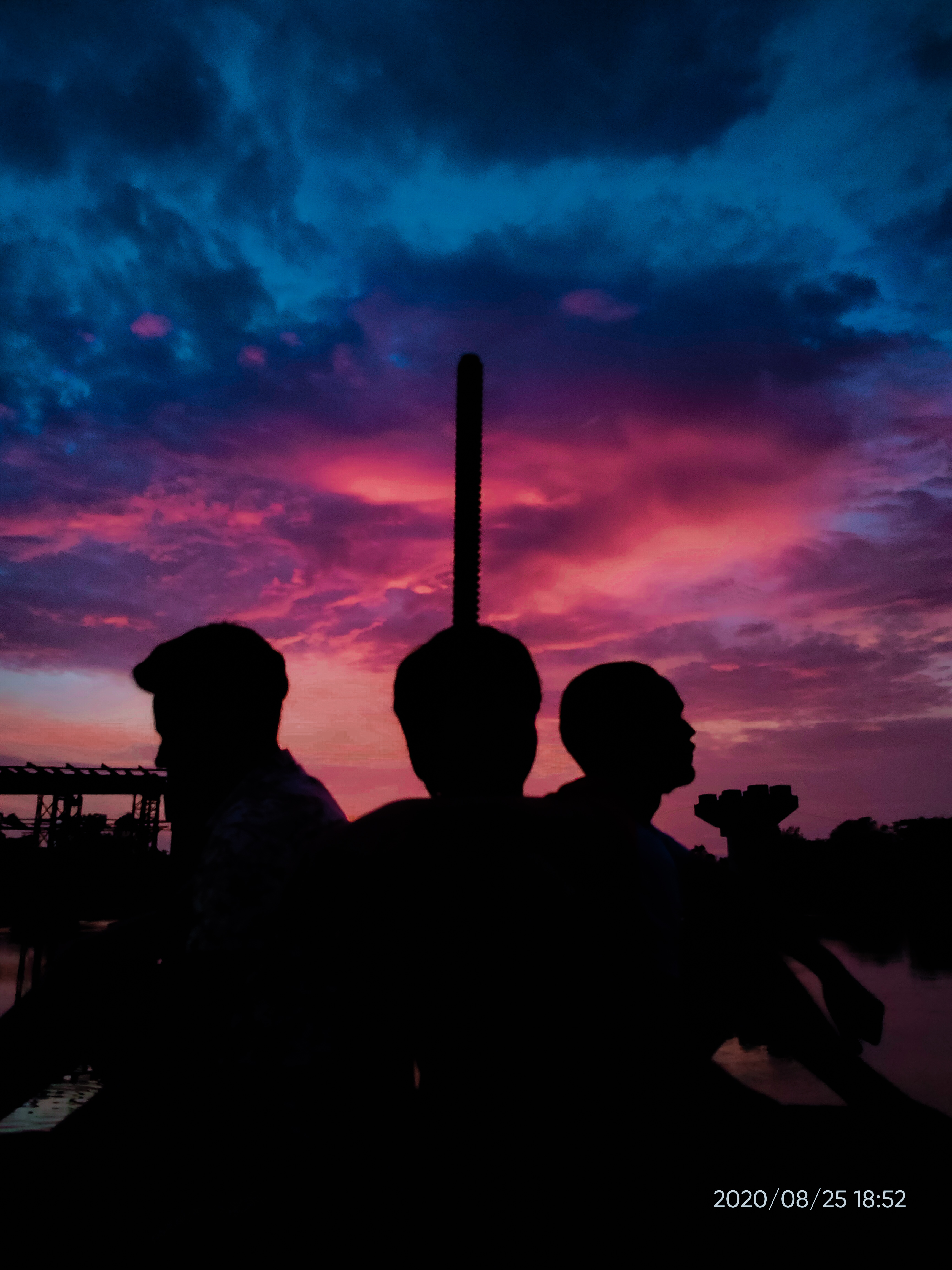 dm_bf6846aed8f6399abd76650a316150ab