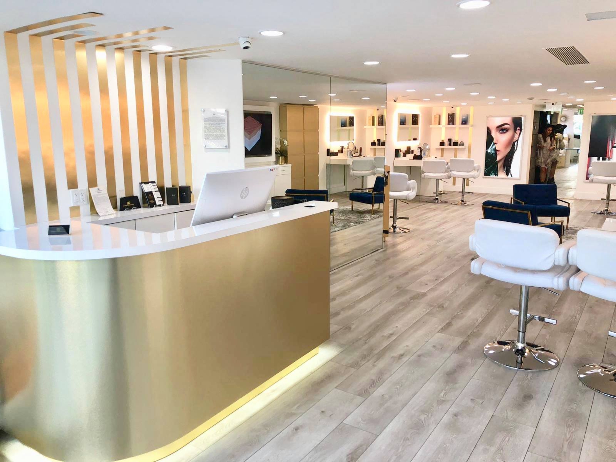 R cosmetics rodeo drive