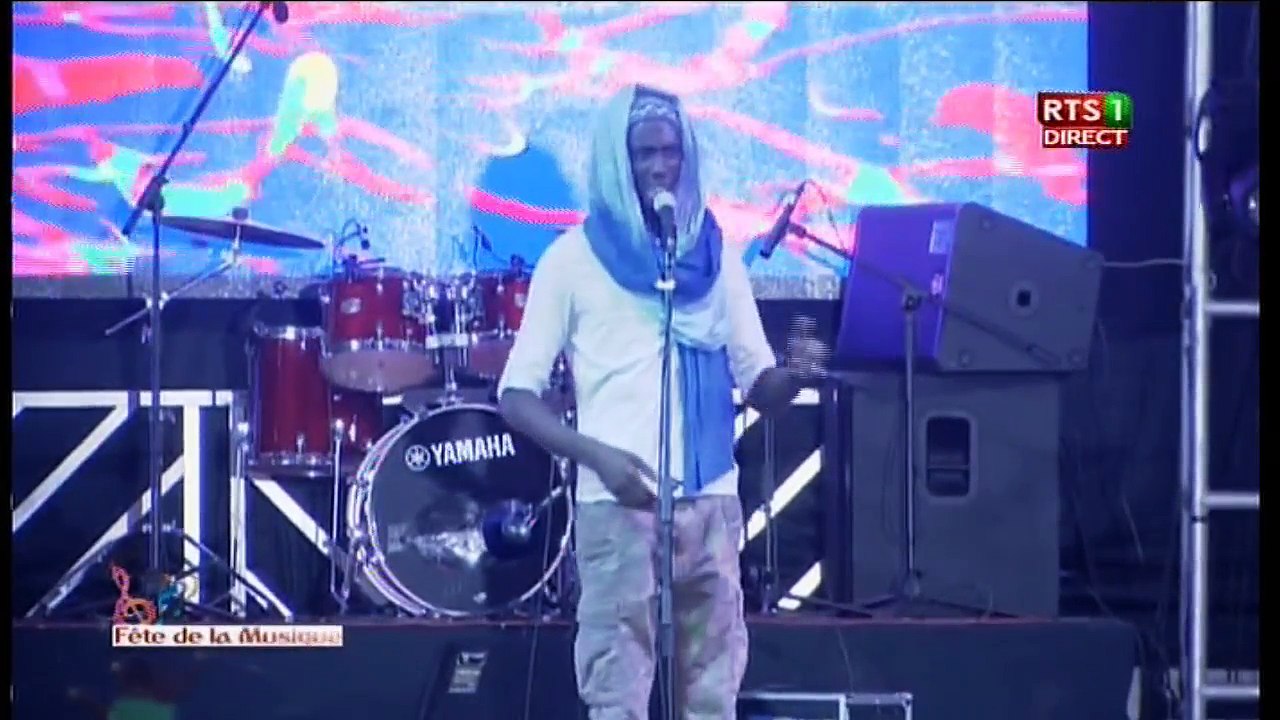 CONCERT Yoro NDIAYE, Marema, dj Awadi, Pape et Cheikh, Sidy DIOP EN DIRECT DE LA PLACE DE LA NATION