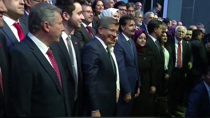 Ahmet Davutoğlu, Gelecek Partisi'nin kuruluşunu ilan ediyor