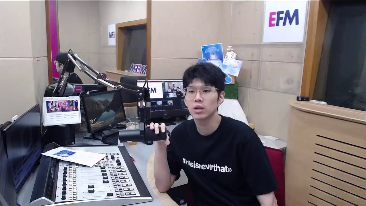 EFM Live