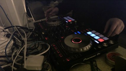 Vibesolate Sessions - DJ Sebadee - LIVE From Cult Cafe