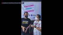 VP Leni Robredo and Manila Mayor Isko Moreno at the vaccination express for transportation sector