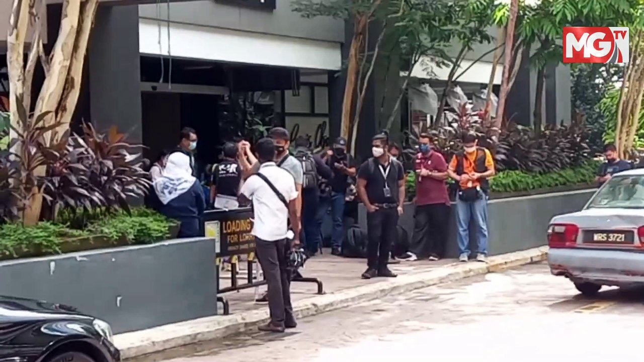 (((LIVE))) Perdana Menteri Tan Sri Muhyiddin Yassin menghadiri mesyuarat tertutup bersama pemimpin Perikatan Nasional di Publika