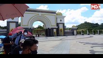 MGTV LIVE : Suasana Istana Negara menjelang Istiadat Mengangkat Sumpah Jawatan Perdana Menteri ke-9