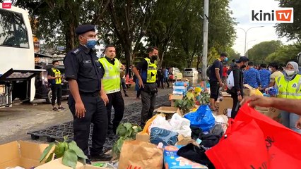 LIVE: Latest development on flood situation at Taman Sri Muda