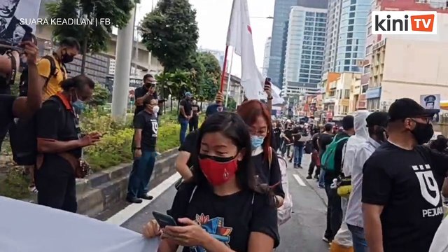 LIVE: Sekitar demonstrasi #TangkapAzamBaki di Kuala Lumpur
