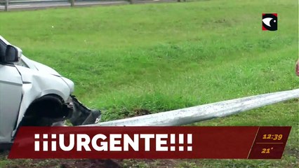 Accidente en acceso sur de Posadas: un auto chocó contra el guardarrail