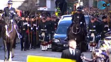 DIRECTO: El rey Carlos III viaja a Escocia para la procesión del ataúd