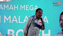 LIVE: Anwar Ibrahim, Rafizi Ramli at 'Ceramah Mega Harapan' in Danau Kota - 15 Nov 2022