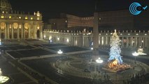 DIRECTO| Miles de personas en la plaza de San Pedro para despedir a Benedicto XVI