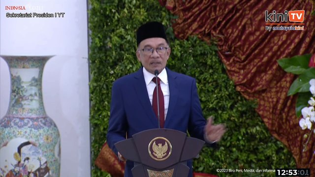 LIVE: Prime Minister Anwar Ibrahim meets Indonesia's Joko Widodo