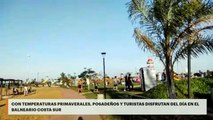 Con temperaturas primaverales, posadeños y visitantes disfrutan del día en el Balneario Costa Sur