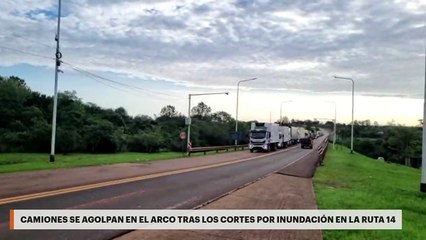 Camiones se agolpan en El Arco tras los cortes por inundación en la Ruta 14
