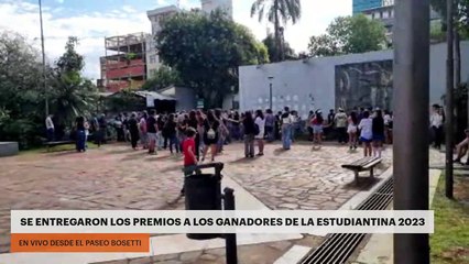 Se entregaron los premios a los ganadores de la estudiantina 2023 en el Paseo Bosetti