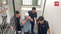 ((LIVE)) MB Perlis Ditahan SPRM. Pesawah Kaitkan YDPA Dengan Aktiviti Judi Didakwa