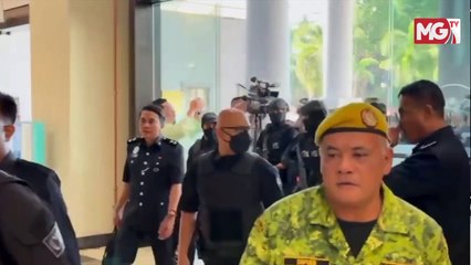 Download Video: ((LIVE)) Dua Ahli Politik Melaka Tak Bayar Tunggakan Cukai, Disekat Ke Luar Negara