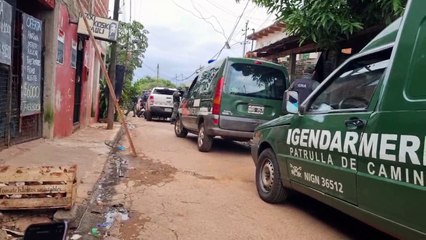 Allanamientos simultáneos en la chacra 181 y en el barrio A3-2