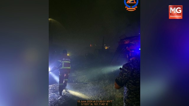 ((LIVE)) Lima Ahli Keluarga Suspek Serangan Balai Polis Ulu Tiram Didakwa Pagi Ini