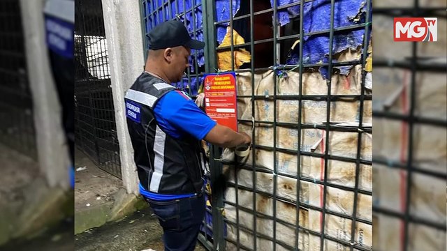 ((LIVE)) Malaysia Masih Ada Wang-Rafizi . Jijik! Taugeh Bersepah Atas Lantai Dikutip Untuk Dijual