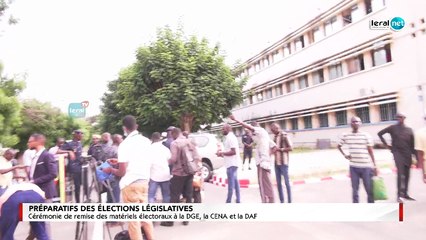 Direct: Remise des matériels électoraux à la DGE, la CENA et la DAF