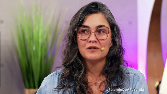 🐔AFazenda16: Choro e punição! Vanessa não deita pra Flora, confronta Albert e faz proposta a Flor