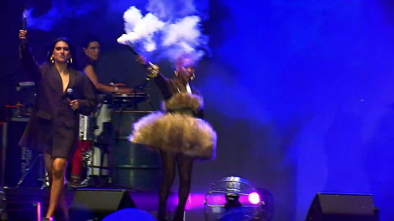 AO VIVO | Karol Conká convida Linn da Quebrada e Boombeat para show inédito