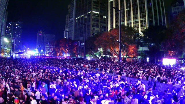 AO VIVO | Ludmilla chegou! Cantora coloca Vale do Anhangabaú para cantar hits; assista ao show