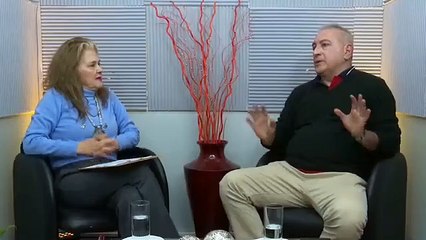 Identidades | Fernando: luz entre sombras